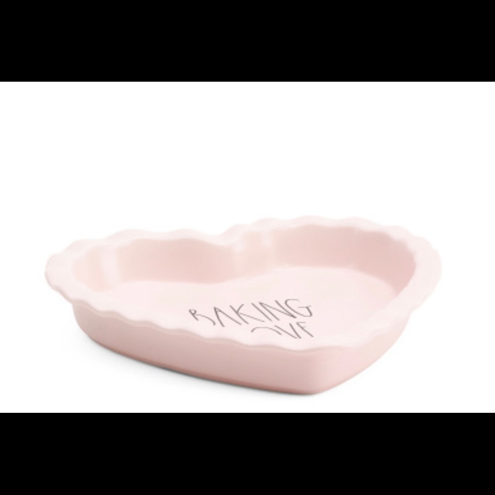 COPY - COPY - COPY - Brand New With Tags RAE DUNN Baking Love Heart Baker Below…
